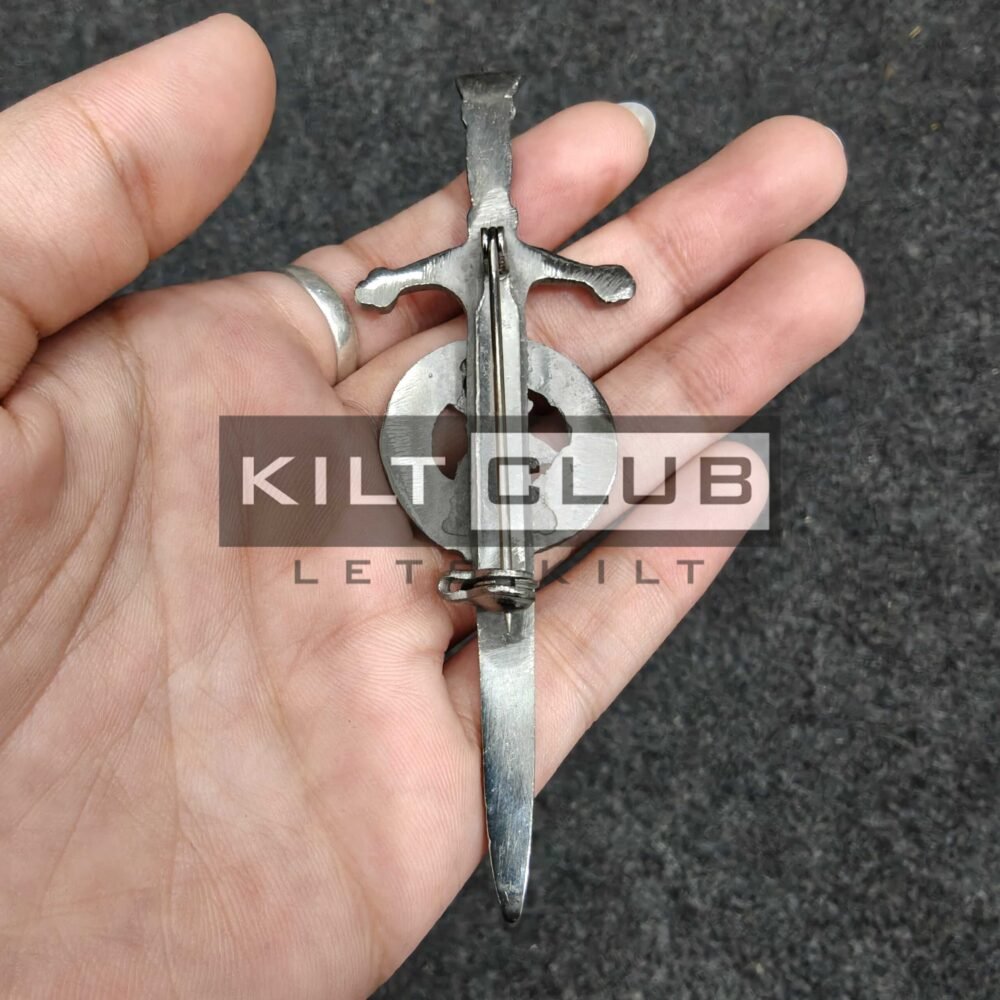 Fraser clan kilt pin